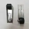 Queda de porta roda guia universal para porta de correr roda de suporte inferior para porta de abrir aço inoxidável polia de porta de correr roda inferior anti-queda