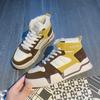 2023 Inverno Novo Sapatos Brancos de Sola Grossa Forrados com Lã Estilo Coreano Sapatos de Algodão Ins Trbottomy Pequena Fragrância Sapatos Casuais de Estudante Xt602