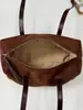 Bolso de hombro Shuai Mi Home 2026 de gran capacidad, un bolso de mano elegante y único con un diseño retro y minimalista, perfecto para llevar debajo del brazo.