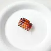 Clipe de Tubarão Versátil de Plástico de 3cm, Clipe para Pontos de Acupuntura da Orelha, Mini Presilha de Garra para Beleza, Presilha para Franja Feminina, Fornecimento Transfronteiriço