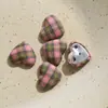 Bonitos Botones de Tela Estilo Retro a Cuadros en Forma de Corazón Accesorios DIY Accesorios para el Cabello Botones para Sombrero Abrigo Accesorios
