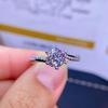 Novo anel de abertura com oito corações e oito flechas banhado a PT950 zircônia diamante flash simulação diamante Mosan feminino rede celebridade ao vivo atacado