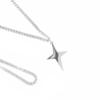 Collar con colgante de estrella simple, joyería de acero de titanio, estilo hip hop callejero, cadena corta oscura, diseño para parejas para hombres y mujeres, estilo frío.