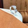 Anillo de Moda de Nicho Estilo Lindo Estrellas Taladro Gotas de Agua Circonita para Mujer Todo Fósforo Lujo Ligero Apertura Ajustable