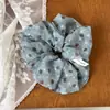 Scrunchie floral com bolinhas vintage para mulheres, elástico de cabelo elegante que faz o rosto parecer menor, acessório de cabelo suave para rabo de cavalo
