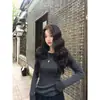 Suéter Base Feminino 2026 Novo Outono e Inverno Cinza High-End Chique Gola Redonda Malha Slim-Fit Suéter Base