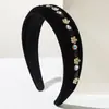 Moda Estilo Coreano Estilo Barroco Flor con Incrustaciones de Diamante Terciopelo Diadema de Esponja de Ala Ancha Nuevo de Aspecto Alto Accesorio Versátil para el Cabello