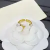 Anillo de Flor con Tachuelas de Diamante de Nuevo Diseño de Marca Estilo Europeo y Americano Transfronterizo para Mujer, Anillo Abierto de Lujo de Gama Alta al por Mayor