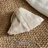 Pinza de Garra Triángulo de Encaje Estilo Coreano para Mujer Sensación de Alta Gama 2026 Nuevo Tamaño Grande Para Cabello Grueso Pinza para el Cabello para Mujer Parte Posterior de la Cabeza Pinza de Tiburón