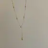 Collar de Metal con Zirconia en Forma de Gota de Agua de Lujo Ligero para Mujer, Retro, Personalizado, con Toque de Alta Gama, Moderno, Elegante, Combinable, Cadena de Lana