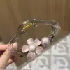Pinza para el Cabello Floral Dulce y Fresca con un Toque de Lujo, Horquilla Exquisita para Mujer, Pinza de Tiburón Moderna y Versátil, Horquilla para Peinados Recogidos