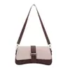 Moda Nova Outono 2026 Elegante Minimalista Bolsa Baguete Nicho Casual Feminina Transversal Ombro Crossbody