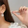 Aretes Estilo Francés con Forma de Lágrima, Elegantes Aretes de Botón, Modernos Aretes de Lujo Ligero de Gama Alta, Simples Aretes de Perla Sintética de Nicho