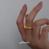 Pendientes de titanio con baño de oro en forma de C, anillo abierto, diseño de puntada de grano de arroz simple de nicho de moda, geométricos