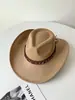 26 Nuevos Sombreros de Vaquero Occidentales Estilo Étnico Venta Caliente Transfronteriza Sombrero de Sol de Ala Ancha para Mujer Viaje al Oeste de Sichuan Sombrero Jazz Retro