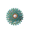 Broche Retrô de Pérola e Turquesa Azul de Luxo Leve e de Alta Qualidade para Mulheres, Corsage Exquisito e Versátil para Casaco, Acessórios de Pino para Casaco