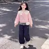 Conjunto de Roupa Estilo College 2026 Primavera e Outono Novo Design Camisa de Boneca para Meninas Moletom de Manga Longa com Calça Casual de Pernas Largas