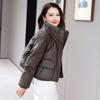 Invierno 2025 Nuevo Lavado Puntual Sin Lavar Cuero Suave Engrosado Cuello Alto Chaqueta de Pan Diseño Estilo Coreano Chaqueta de Plumas