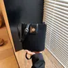 Bolso de Cubo de un Solo Hombro de Moda Nueva Moda Estampado de Leopardo Bolso Cruzado Simple de Gama Alta Diseño de Nicho Bolso para el Trabajo