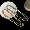 [04] Collar de Cadena Gruesa de Perlas con Candado Colgante Chaozhou Europeo y Americano Cadena para el Cuello Doble Clavícula Temperamento Traje Interior