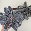 Scrunchie de Sol Florido Versátil Coreano com Bloqueio de Cor Xadrez Franzido para Coque