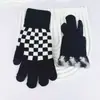 2024 Nuevos Guantes con Pantalla Táctil para Mujer, de Montar, Cálidos, a Prueba de Frío, Coreanos, Otoño e Invierno, Lindos, de Lana Tejida, Cuadros de Ajedrez
