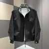 Nova Coleção Primavera e Outono 2026: Jaqueta Casual Masculina Estilosa com Gola Alta, Design Minimalista, Moderno e Elegante, com Padrão Xadrez Patchwork, Perfeita para o Trabalho e o Dia a Dia