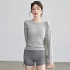 Roupas de Yoga para Mulheres 2025 Outono Novo Tops Esportivos Apertados Elásticos Manga Longa Corrida Pilates Treinamento Fitness