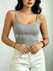 Novo top de outer wear curto simples e versátil de cor pura, camisola com bojos, colete, sutiã, costas bonitas