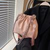 Bolso de Cubo Popular Transfronterizo para Mujer Primavera y Verano 2025 Nuevo Estilo Coreano Plisado Estilo Occidental Todo Combinable Bolso de Hombro con Cadena