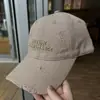Gorra de béisbol bordada desgastada para mujer, gorra de mezclilla con protección solar, hace que la cara se vea más pequeña, copa suave, letras lavadas, estilo vintage, gorra unisex