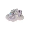 Zapatos para caminar de bebé, zapatos para niños y niñas, nueva colección primavera/otoño 2026, zapatillas de suela blanda, transpirables, ligeras, casuales y a la moda "dad shoes".