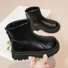 Botas para Niña 2026 Otoño/Invierno Nuevos Zapatos de Princesa Botines Cortos Elegantes Botas Martin para Niñas Niños Moda de Botas de Algodón con Felpa