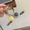 Nuevo Clip de Pelo de Bola de Acrílico con Flor de Verano 2024 Nuevo Pasador para el Cabello de Tiburón para Mujeres