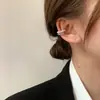 Aretes ear cuffs de perlas de doble capa estilo francés para mujer sin perforaciones, nuevos ear cuffs vintage elegantes 2026, aretes de lujo ligero y alta gama