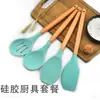 Juego de Utensilios de Cocina de Silicona con Mango de Madera Espátula Multifuncional Cuchara de Cocina Pala Juego de 13 Piezas Barril de Almacenamiento