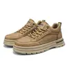 Sapatos Masculinos 2026 Novo Outono Solado Macio Botas Martin Versátil Retro Casual para Trabalho Leve Estilo Primavera/Outono