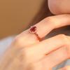 Anillo de celebridad de internet en vivo con incrustaciones de anillo de granate imitación natural color rojo paloma de 7x9 mm para mujer, chapado en oro rosa
