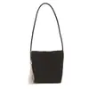 Bolsa de Ombro Estilo Fresco de Verão 2026 em Tecido de Nylon com Strass, Modelo Bucket para Usar sob o Braço, Bolsa de Ombro de Nicho para Mulheres