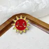 Broche de Sol Esmaltado Estilo Japonês Fofo Exclusivo Transfronteiriço Pinos de Lapela Insígnia com Design de Nicho Acessório de Lapela em Estoque Modelo Novo