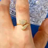 Anel de Abelha, Anel de Diamante de Moda Leve de Luxo, Anel de Animal Fofo para Mulheres, Design de Nicho, Joias para Venda por Atacado Transfronteiriça da Amazon