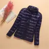 Abrigo Ligero Acolchado de Algodón con Capucha para Mujer, Estilo Coreano de Moda, Ajustado, Moda Femenina, Rebaja de Fin de Temporada