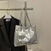 Bolsa de Hombro Tote Bolso de Mano Estilo Occidental Plisado Bordado Hilo Textura Corazón de Niña Lazo Gran Capacidad Transfronteriza 2025