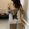 Bolso Grande de Punto de Onda Casual para Mujer 2024 Otoño Nueva Llegada Bolso de Hombro Debajo del Brazo para Mujer Bolso Tote Dulce Portátil de Moda