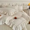 Conjunto de Quatro Peças Girly Francês Esculpido em Veludo Leiteiro Veludo Coral Espesso Renda Fronha Cobertor de Cama Quente de Inverno Roupa de Cama