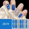 ZE16 refere-se a adesivos de unha estilo europeu e americano com grandes blocos de cor, estampas de leopardo, xadrez, estrelas, listras, e ornamentos para unhas.