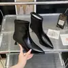 Botas de mujer de moda estilo coreano para otoño e invierno 2026, diseño nuevo, elegante y simple, tacón medio con cremallera trasera