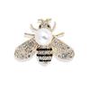 Broche de abeja de cristal de moda, accesorio para mujer, superventas, broche de abejorro con perla de agua dulce de imitación, broche de ramillete para cuello.