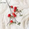 Simulación 7 ramas de granada ramas de fruta caqui falso decoración del hogar adornos de sala de estar arreglo floral de barril de la suerte fruta falsa al por mayor