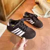 Zapatillas Deportivas de Algodón de Dos Capas Estilo Coreano para Niños, Zapatillas de Entrenamiento Alemanas, Novedad Otoño 2026, Zapatillas de Tabla Casuales de Moda Cálidas con Felpa para Niñas